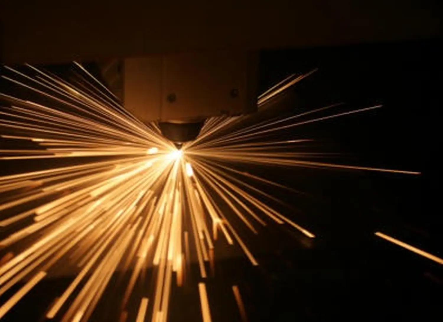 Metallbearbeitung durch Hoffmann & Hoppestock gmbH